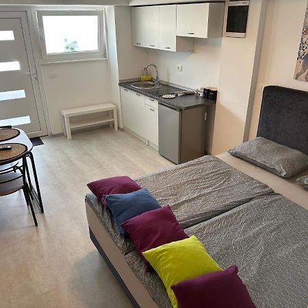 Abby Apartment Koper Exteriör bild