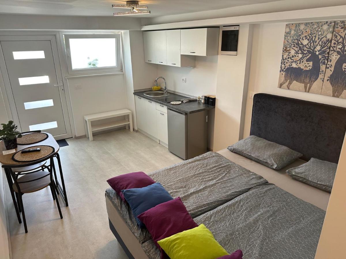 Abby Apartment Koper Exteriör bild