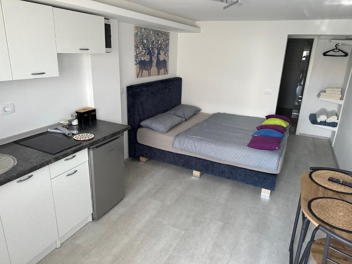 Abby Apartment Koper Exteriör bild