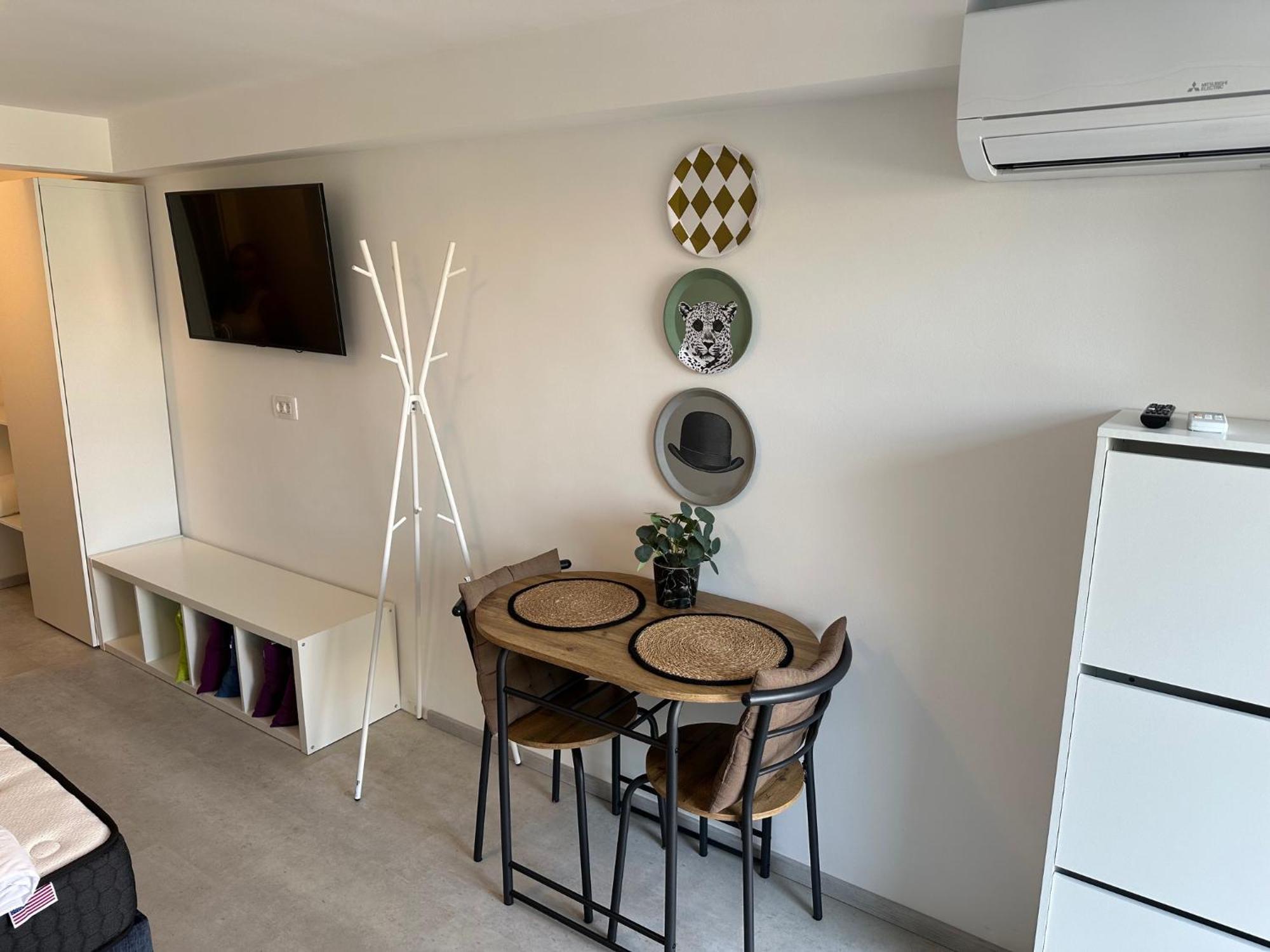 Abby Apartment Koper Exteriör bild